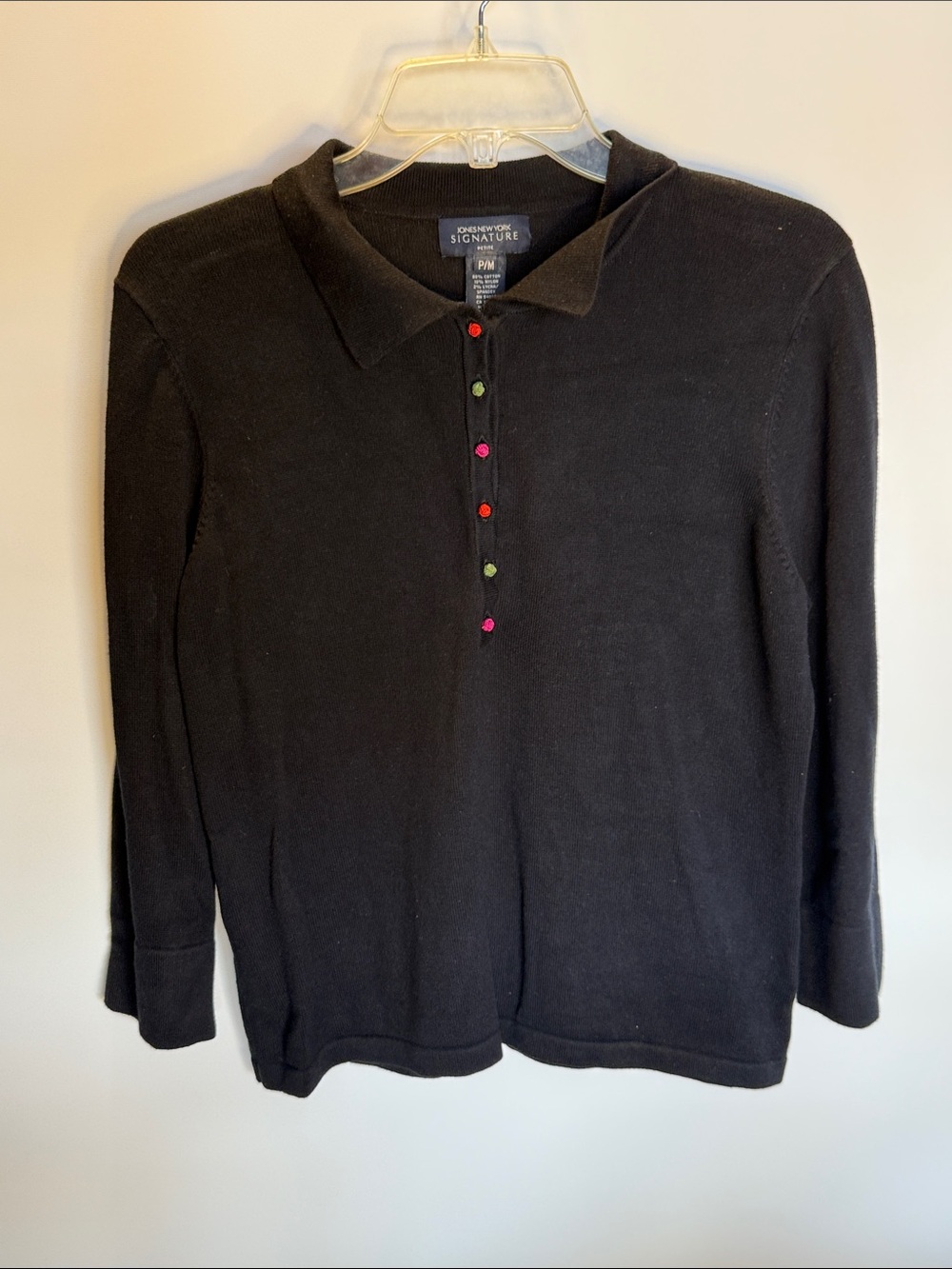Jones New York Signature Black V-Neck Sweater w/Color Accent Buttons Size: P/M